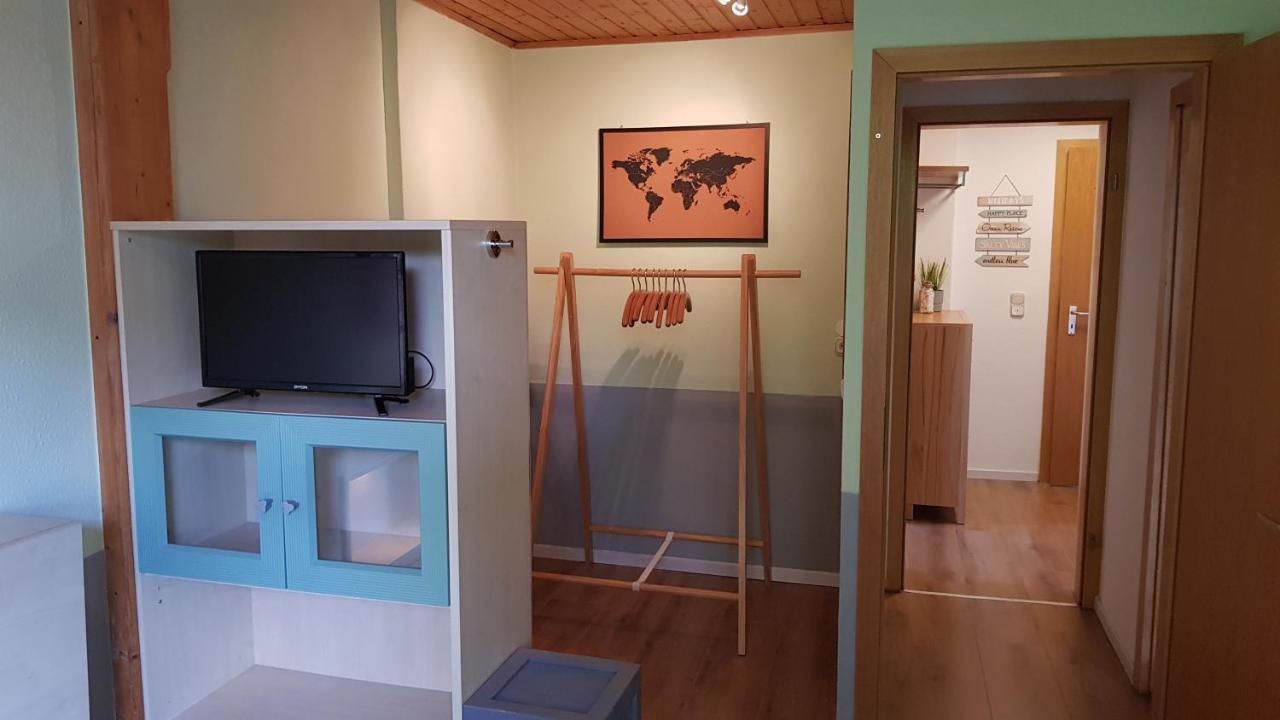 Wunderschoene Wohnungen Im Zentrum Von ヘルツォーゲンアウラッハ エクステリア 写真